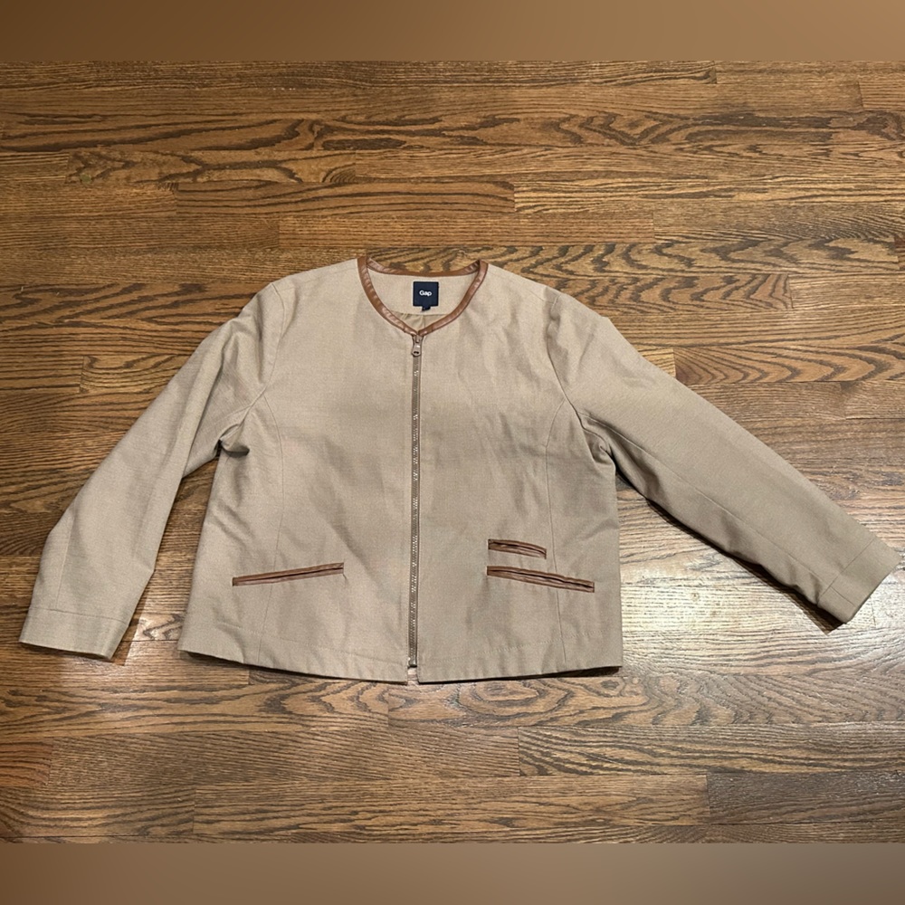 Gap Zip Up Blazer with Vegan Leather Trim. XL